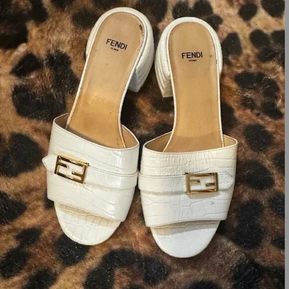 Fendi - Picture 1 of 1